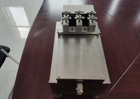 電動(dòng)低溫拉伸試驗(yàn)裝置